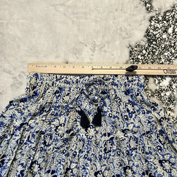 Beach Gold Skirt Womens Sz M/L Blue White Floral Print Mini Drawstring Waist‎ - Picture 2 of 9